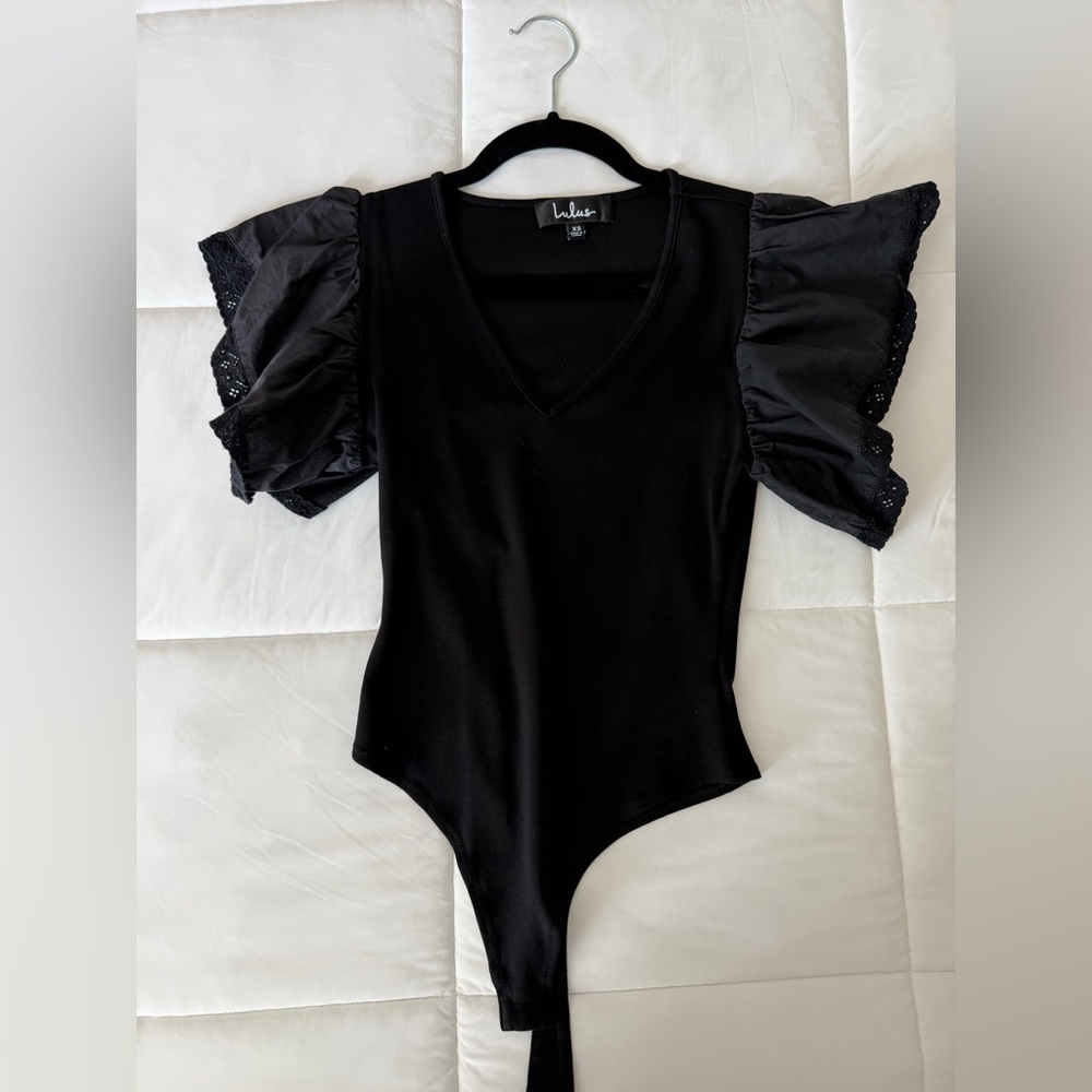 Lulus Black Bodysuit with Lace Puff Sleeves